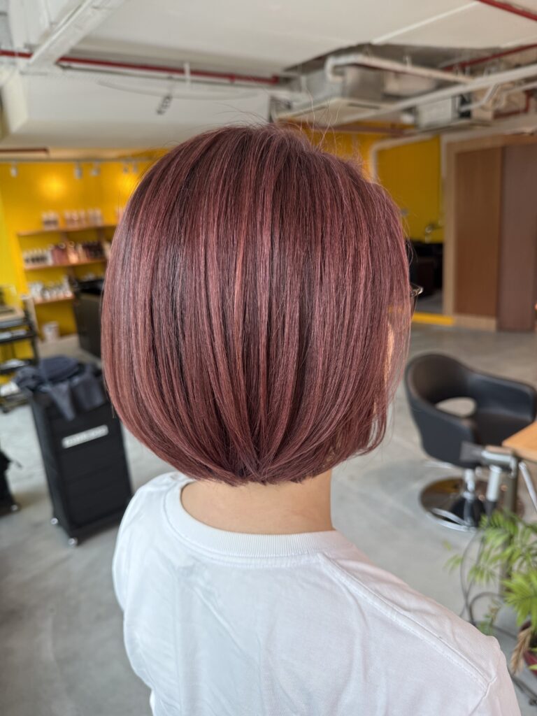 Grey-Friendly Bob Haircut at Colors Japanese Hair Salon Singapore (Near Chinatown) 1 Grey-friendly bob haircut result at Colors Japanese Hair Salon Singapore, Japanese hair salon near Chinatown, Singapore – clean shape, natural shine, and easy grow-out