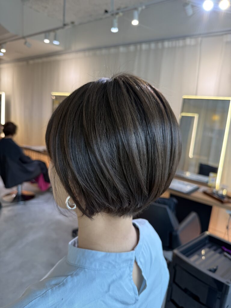 matte ash short bob result at Colors Japanese Hair Salon Singapore, Japanese hair salon near Clarke Quay, Singapore – clean neckline, soft texture, and easy maintenance