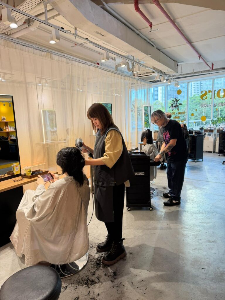 Japanese haircut techniques at Colors Japanese Hair Salon Singapore near Clarke Quay featuring natural movement, clean lines, and precise Japanese cutting design