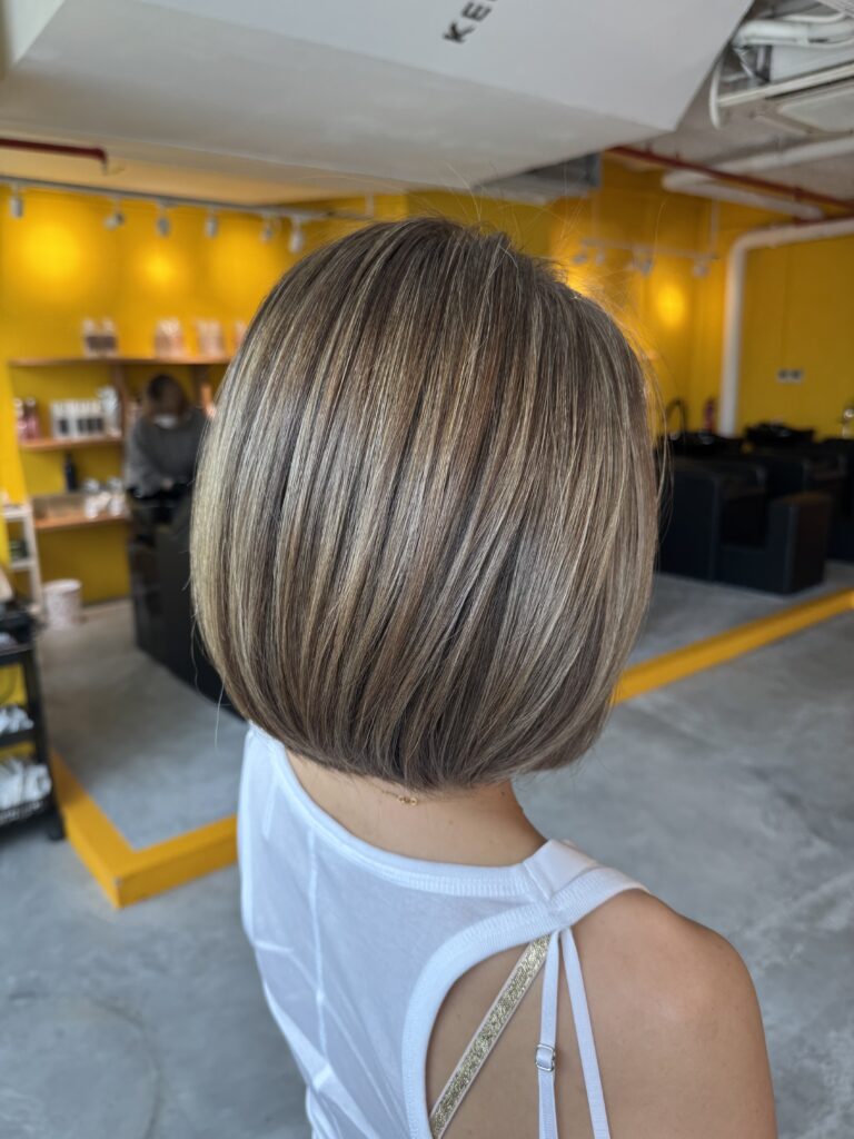 Grey Blending Olive Gold Bob Singapore with bleach highlights, low-damage plex color, and Japanese bob haircut for grey hair blending.