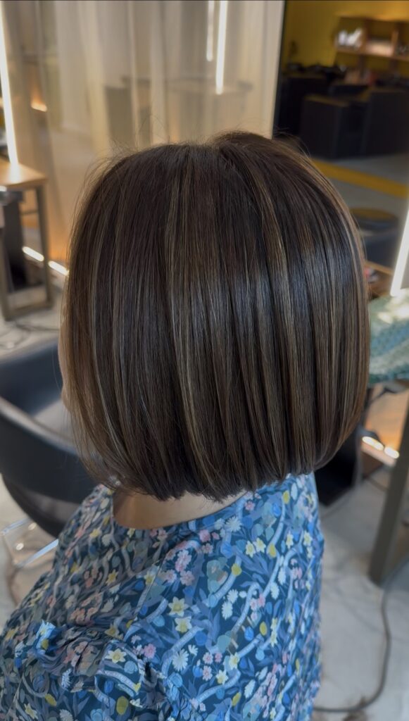 Low-damage plex color chestnut brown bob haircut by stylist Satsuki and colorist Ura at Colors Japanese Hair Salon Singapore
