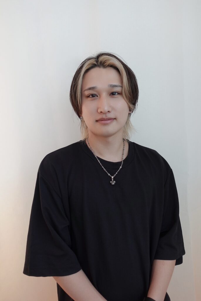 Ritsuki Nakashima – Japanese Senior Stylist Specializing in Hair Straightening and Treatments at Colors Hair Salon Singapore