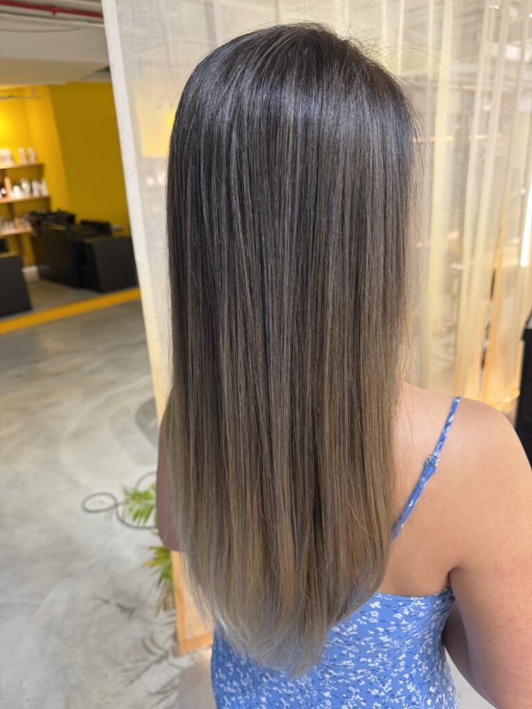 Airtouch Silver White Gradient | Japanese Hair Salon Singapore 1 Air touch ash highlight with low-damage Plex bleach at Colors Japanese Hair Salon Singapore near Clarke Quay Chinatown