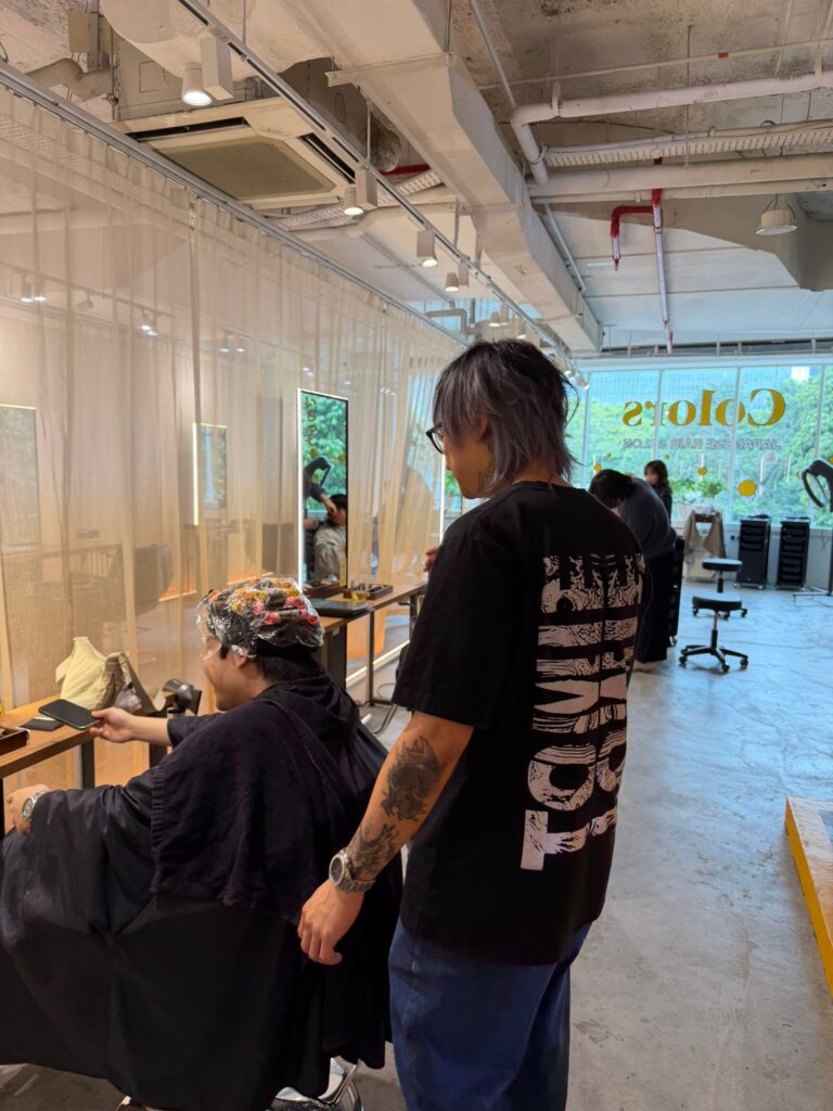 Men’s perm Singapore natural volume texture Japanese hair salon Singapore Clarke Quay Chinatown perm styling for men humid climate