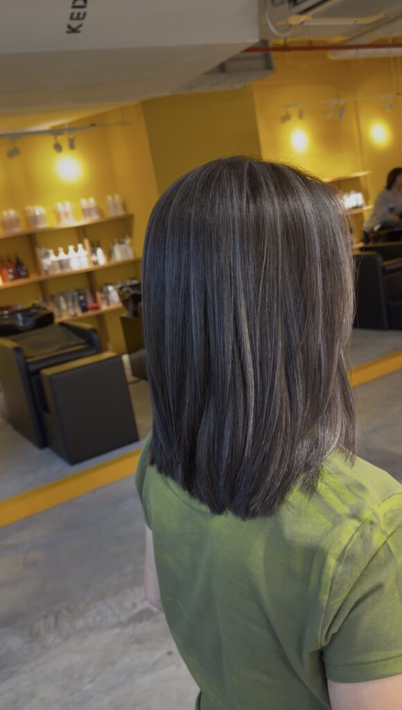Grey Blending Highlights Medium Hair Singapore | Japanese Hair Salon Singapore 1 Medium grey blending highlights with low layers and natural grey coverage at Colors Japanese Hair Salon Singapore